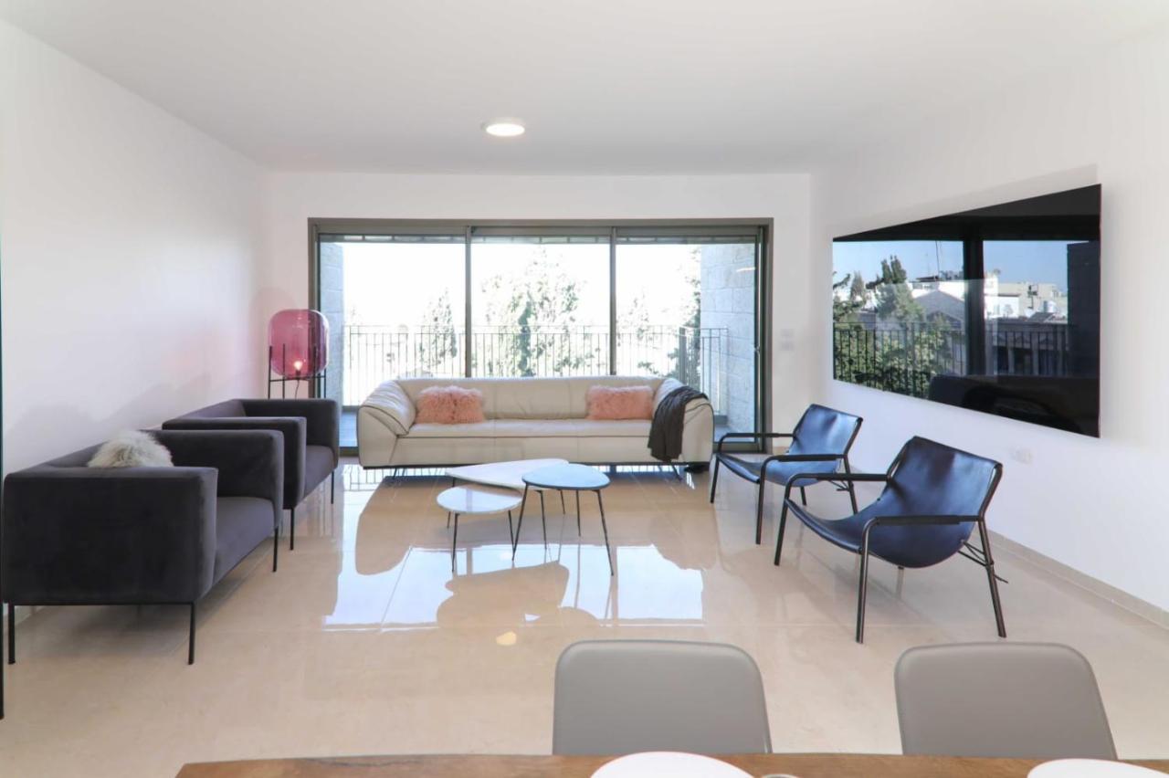 The Haneviim Boutique - Isrentals Jerusalem Exterior foto